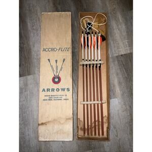 VTG VINTAGE 12vACCRO-FLITE FIBERGLAS ARROWS 26 IN IOB